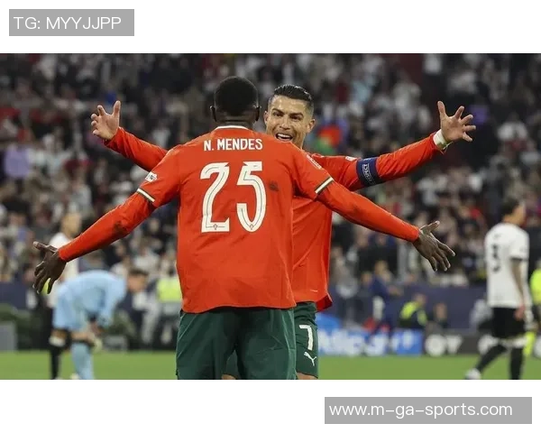 激情四溢的足球之夜西班牙球队巅峰对决点燃球迷热情